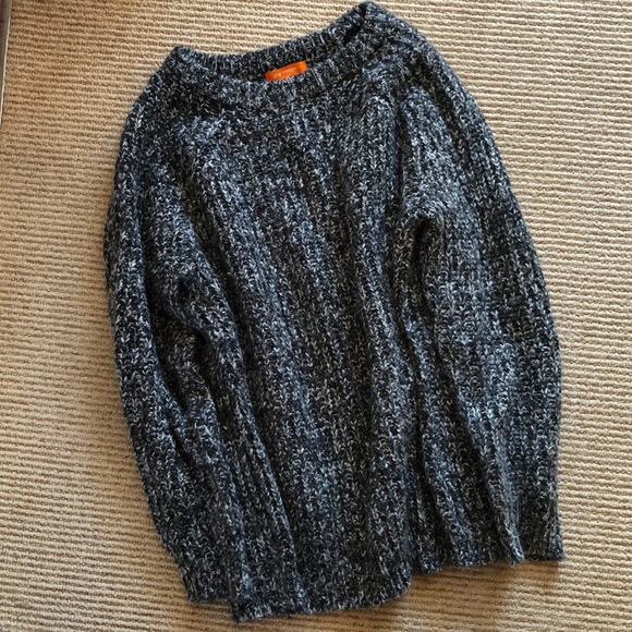 Oversized Knit Sweater - Picture 1 of 1